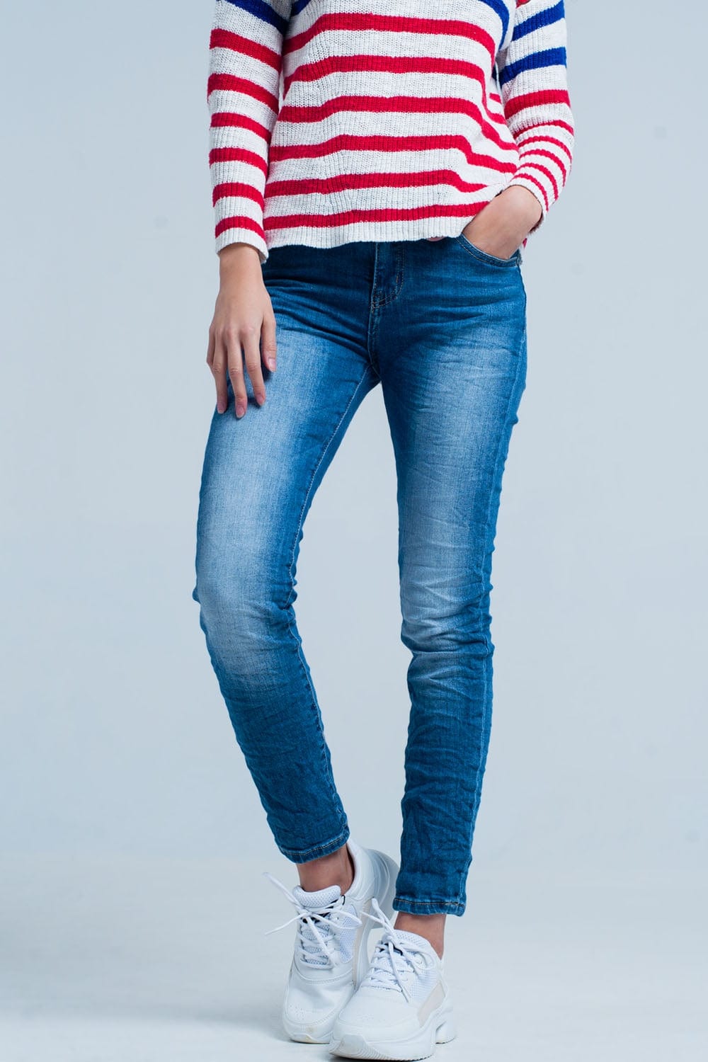 Q2 Women's Jean Dark Wash Wrinkled Skinny Jeans
