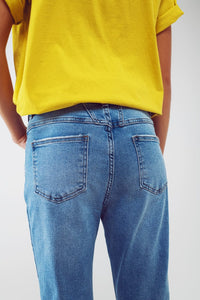 Q2 Women's Jean Distressed Regular Jeans In Light Blue Wash