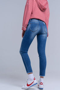 Q2 Women's Jean Distressed skinny jeans with fringes