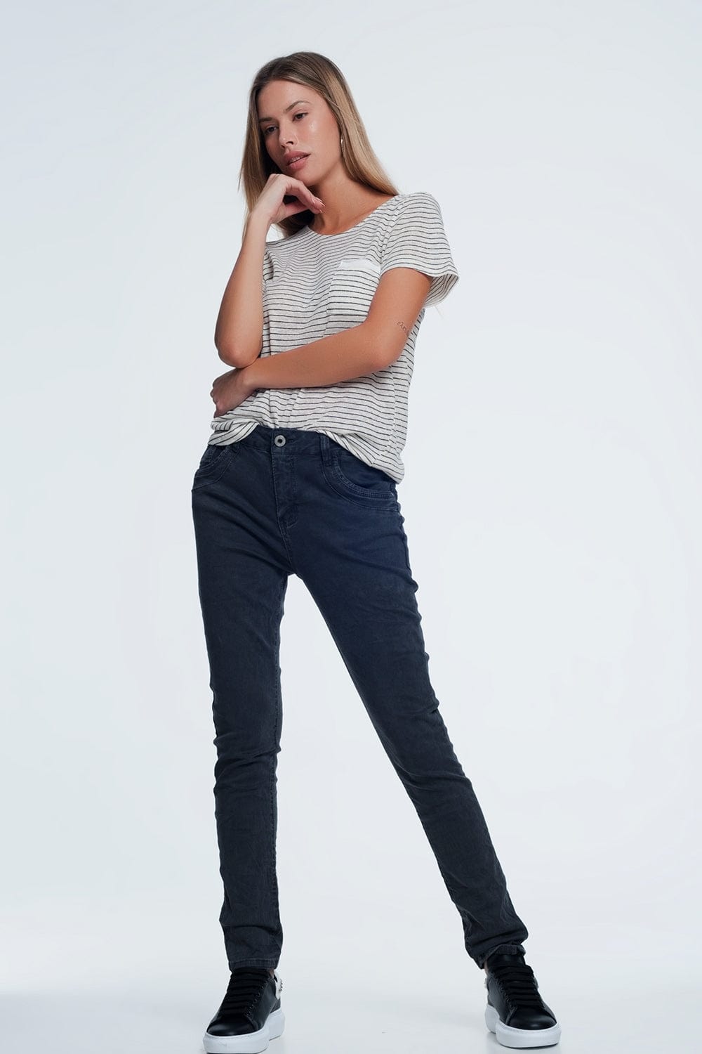 Q2 Women's Jean Drop Crotch Skinny Jean in Grey