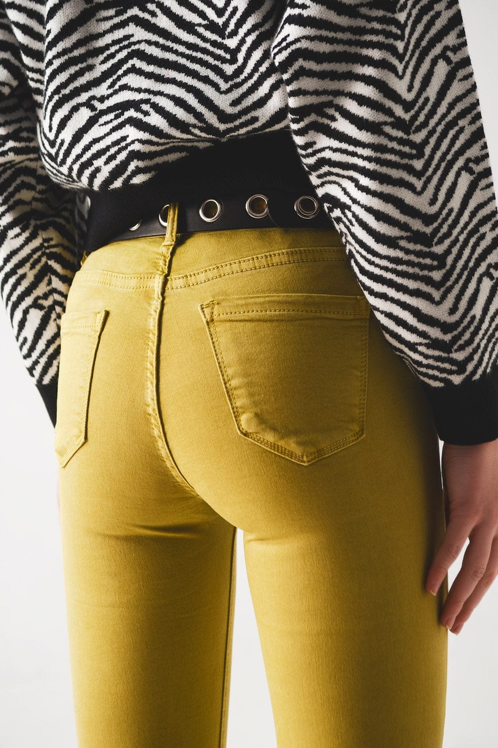 Q2 Women's Jean Flare Jeans with Raw Hem Edge in Green