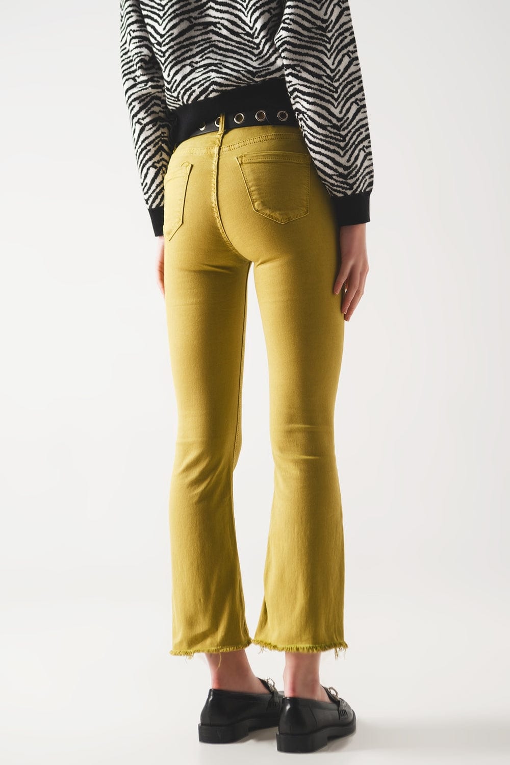 Q2 Women's Jean Flare Jeans with Raw Hem Edge in Green
