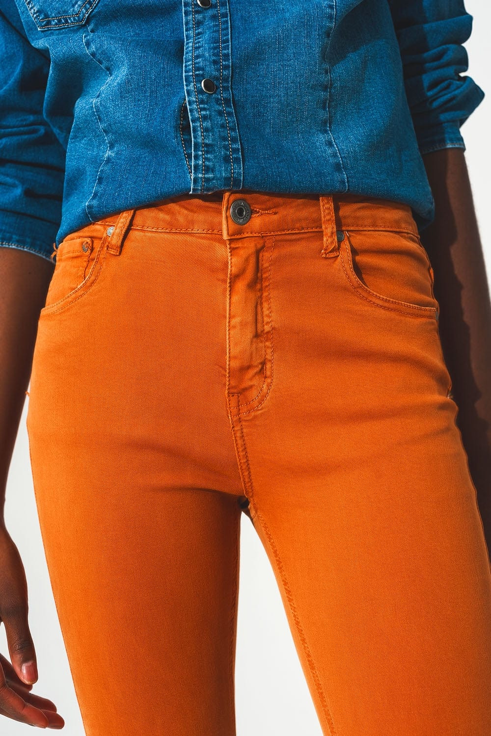 Q2 Women's Jean Flare Jeans With Raw Hem Edge In Orange