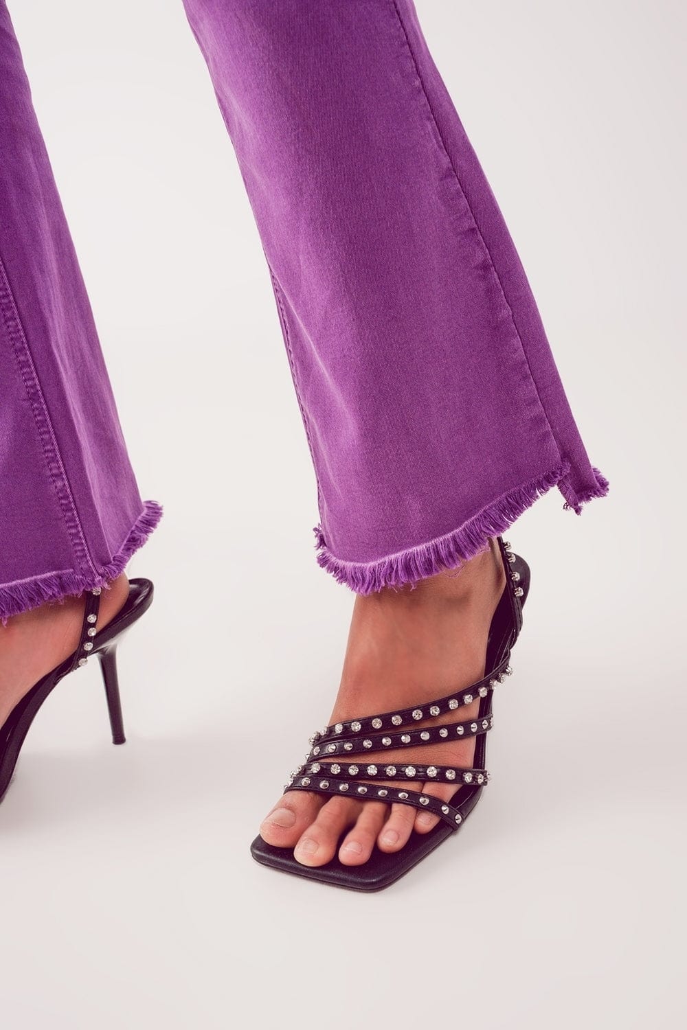 Q2 Women's Jean Flare Jeans With Raw Hem Edge In Purple