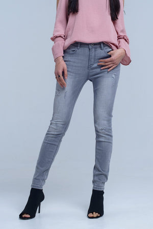 Q2 Women's Jean Gray jeans with rips detail