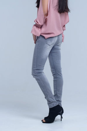 Q2 Women's Jean Gray jeans with rips detail