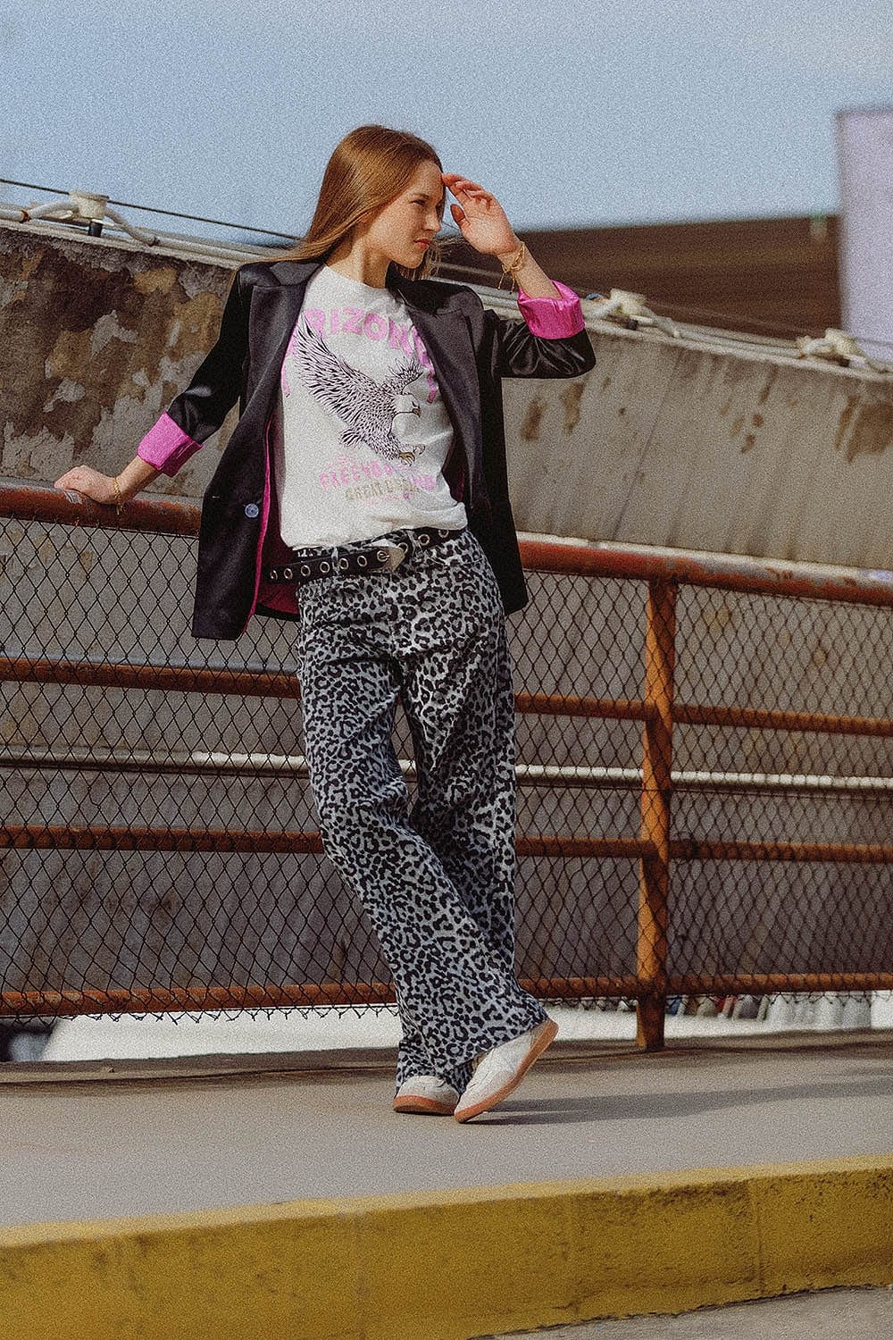 Q2 Women's Jean Grey Leopard Print Pants