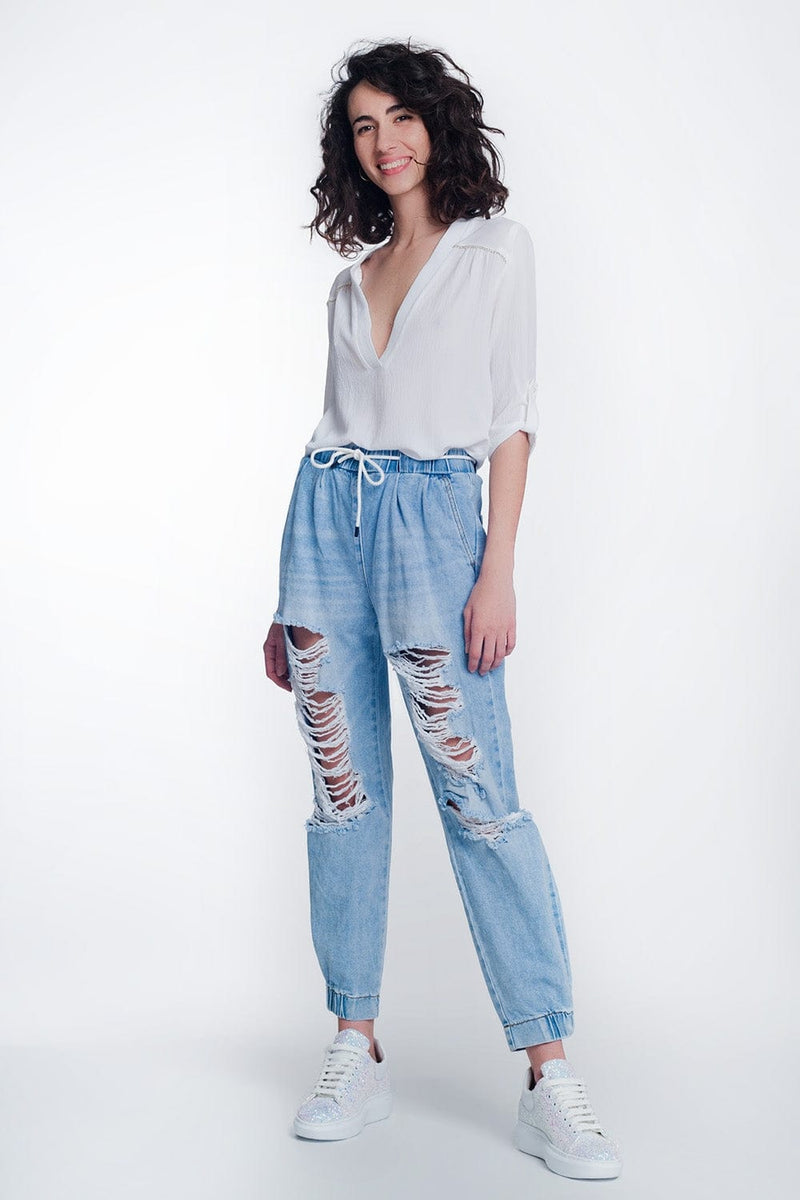 Q2 Women's Jean Heavily Ripped Boyfriend Jeans in Light Denim