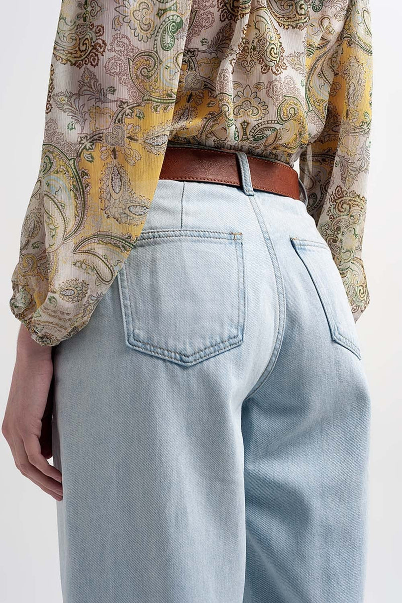 Q2 Women's Jean High Rise Slouchy Mom Jeans in Lightwash