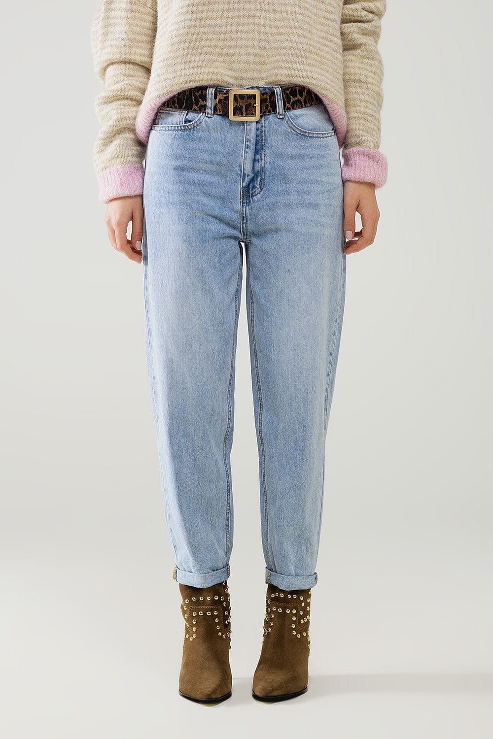 Q2 Women's Jean High Waist Straight Leg Jeans In Light Wash