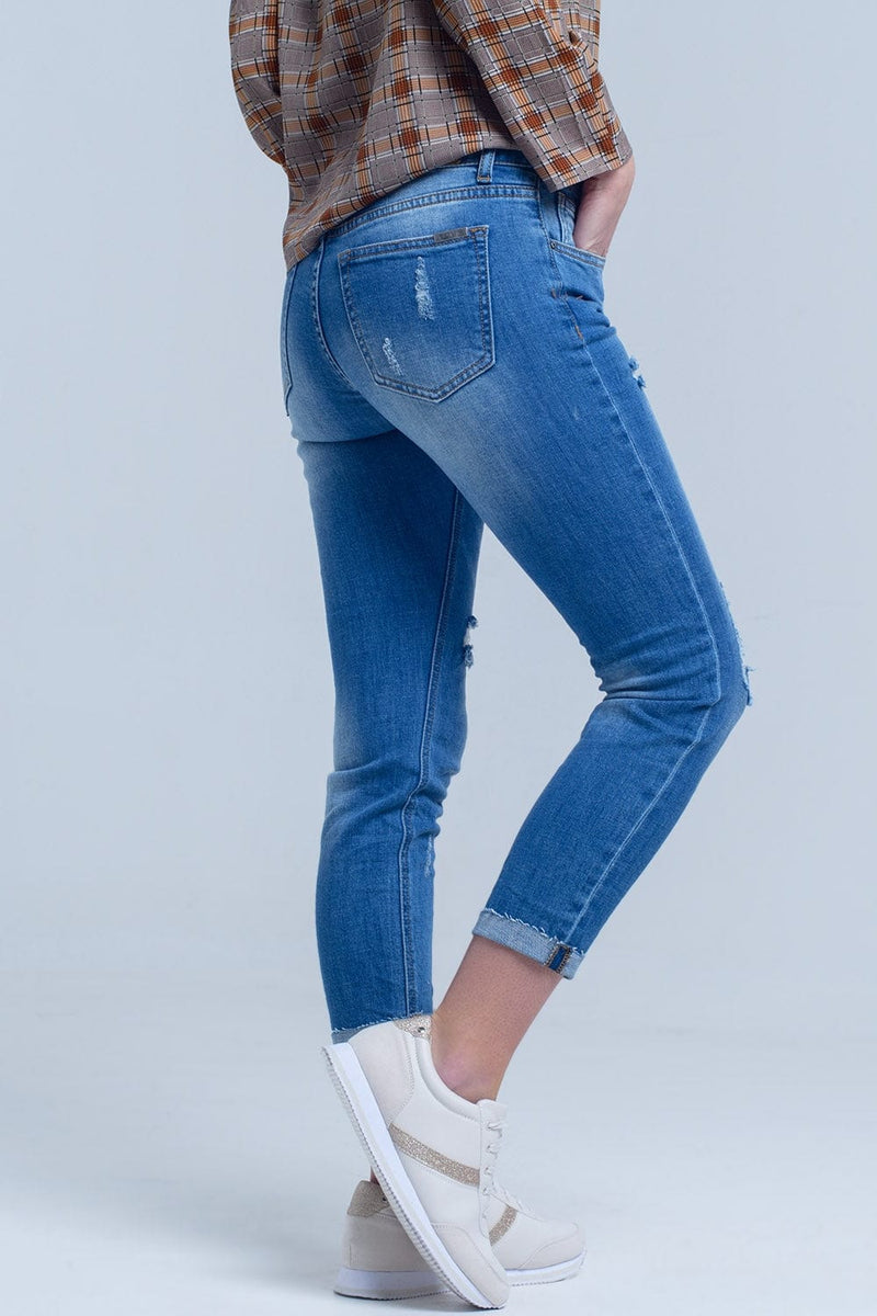 Q2 Women's Jean Jean skinny with rips on the legs