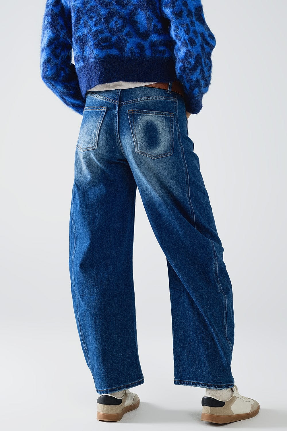 Q2 Women's Jean Jeans With Two Side Seams And Balloon Effect