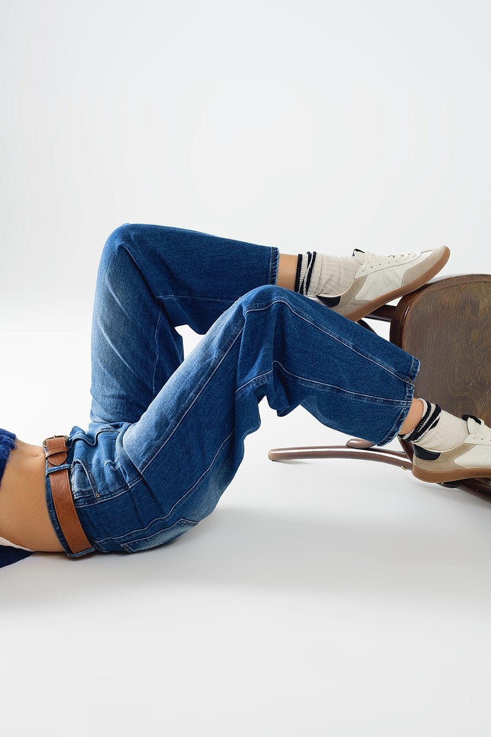 Q2 Women's Jean Jeans With Two Side Seams And Balloon Effect