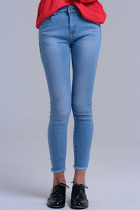 Q2 Women's Jean Light blue skinny jeans with fringes