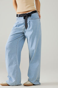 Q2 Women's Jean Light Blue Wide-Leg Jeans With Pleats