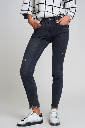 Q2 Women's Jean Mid Rise Jeans in Black with Raw Hem