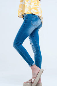 Q2 Women's Jean Mid wash fitted jeans with rips