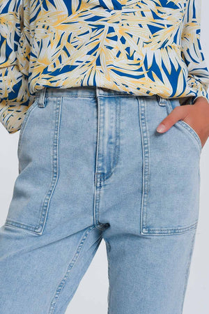 Q2 Women's Jean Pocket Detail Jeans in Light Denim