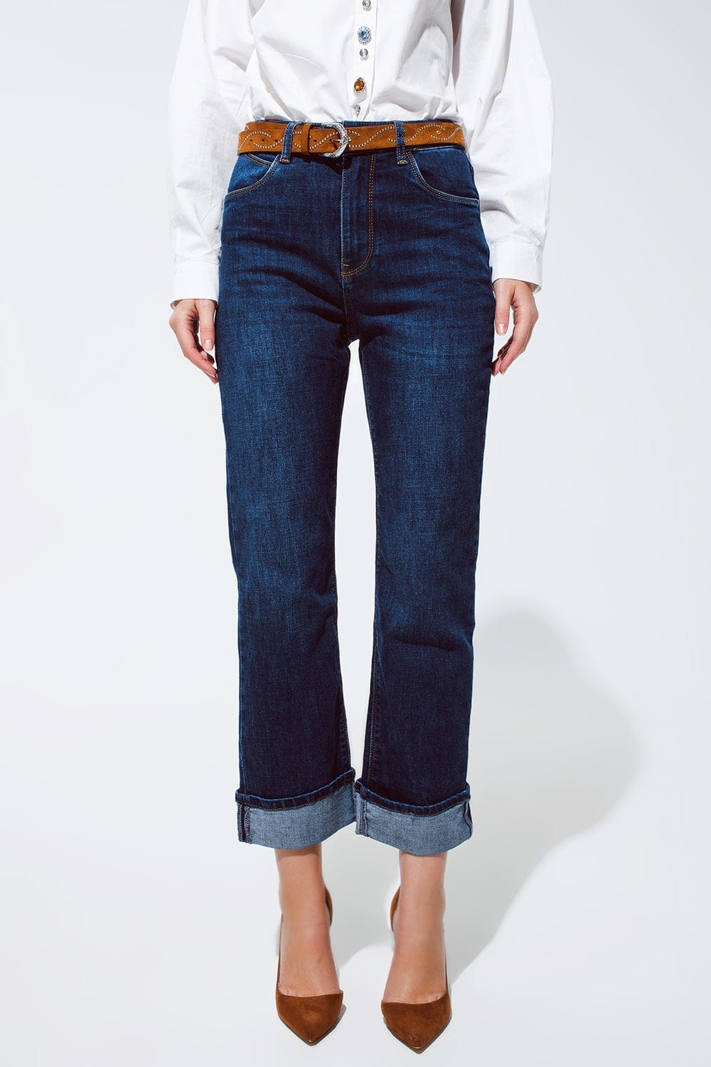 Q2 Women's Jean Relaxed Fit Blue Jeans With Cuffed Hem Detail