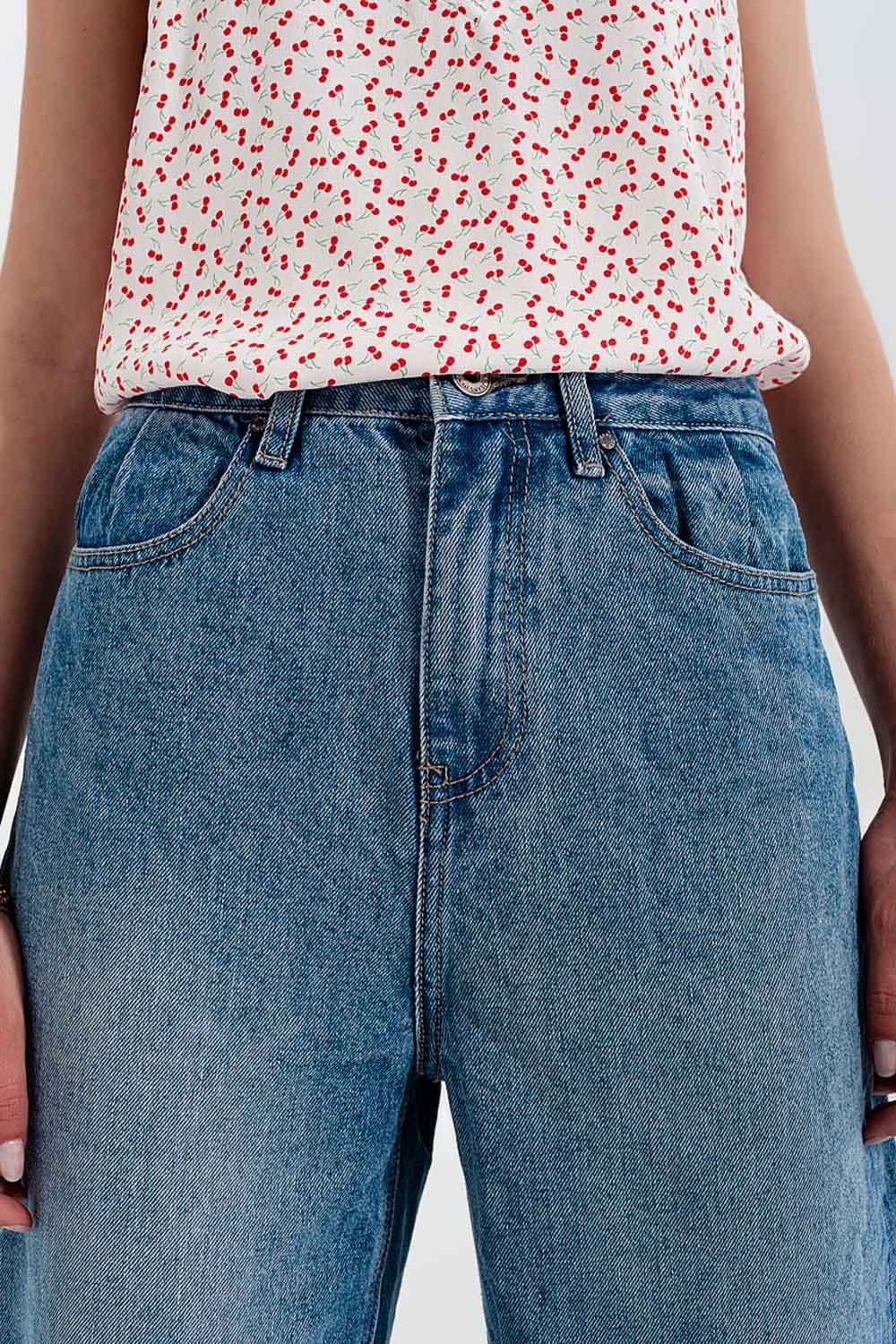Q2 Women's Jean Relaxed Fit Side Rip Jeans in Mid Blue