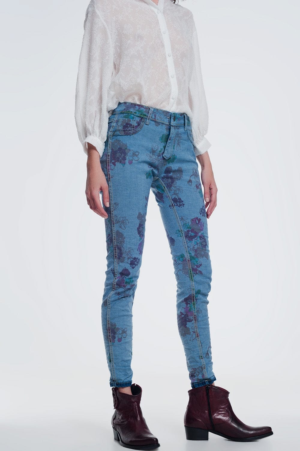 Q2 Women's Jean Reversible Wrinkled Denim Skinny Jeans
