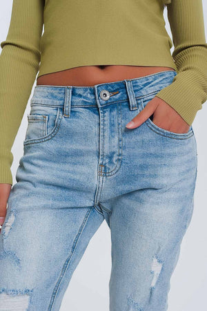 Q2 Women's Jean Ripped Boyfriend Jeans in Light Denim