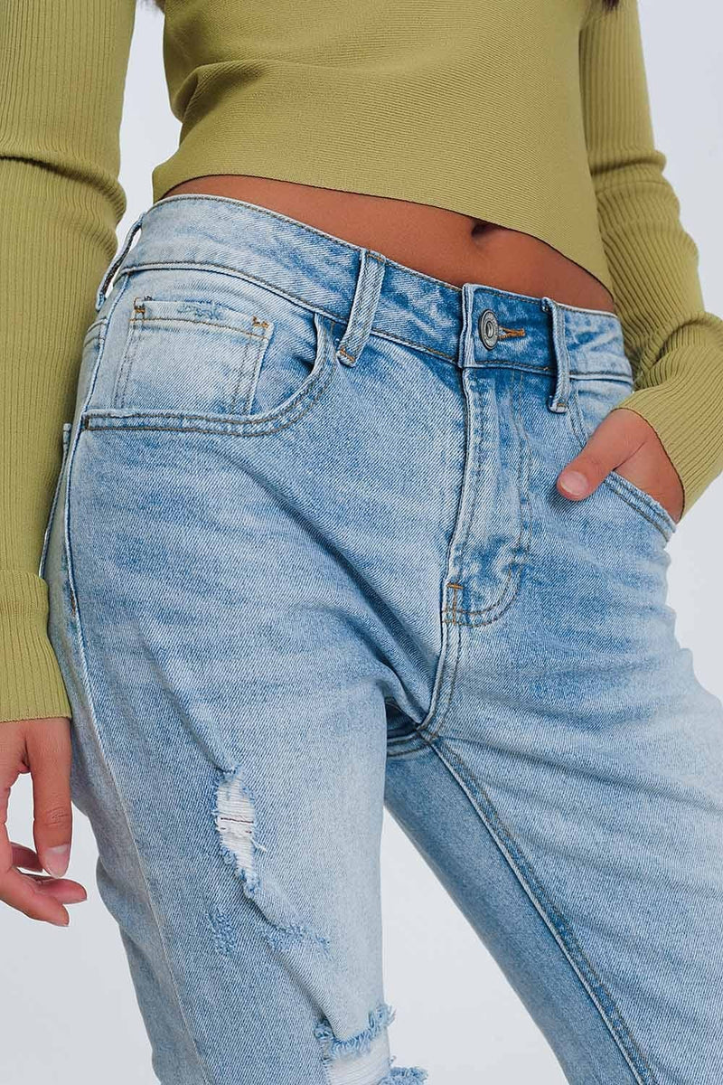 Q2 Women's Jean Ripped Boyfriend Jeans in Light Denim