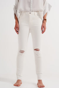 Q2 Women's Jean Ripped Fray Hem Jeans in Cream