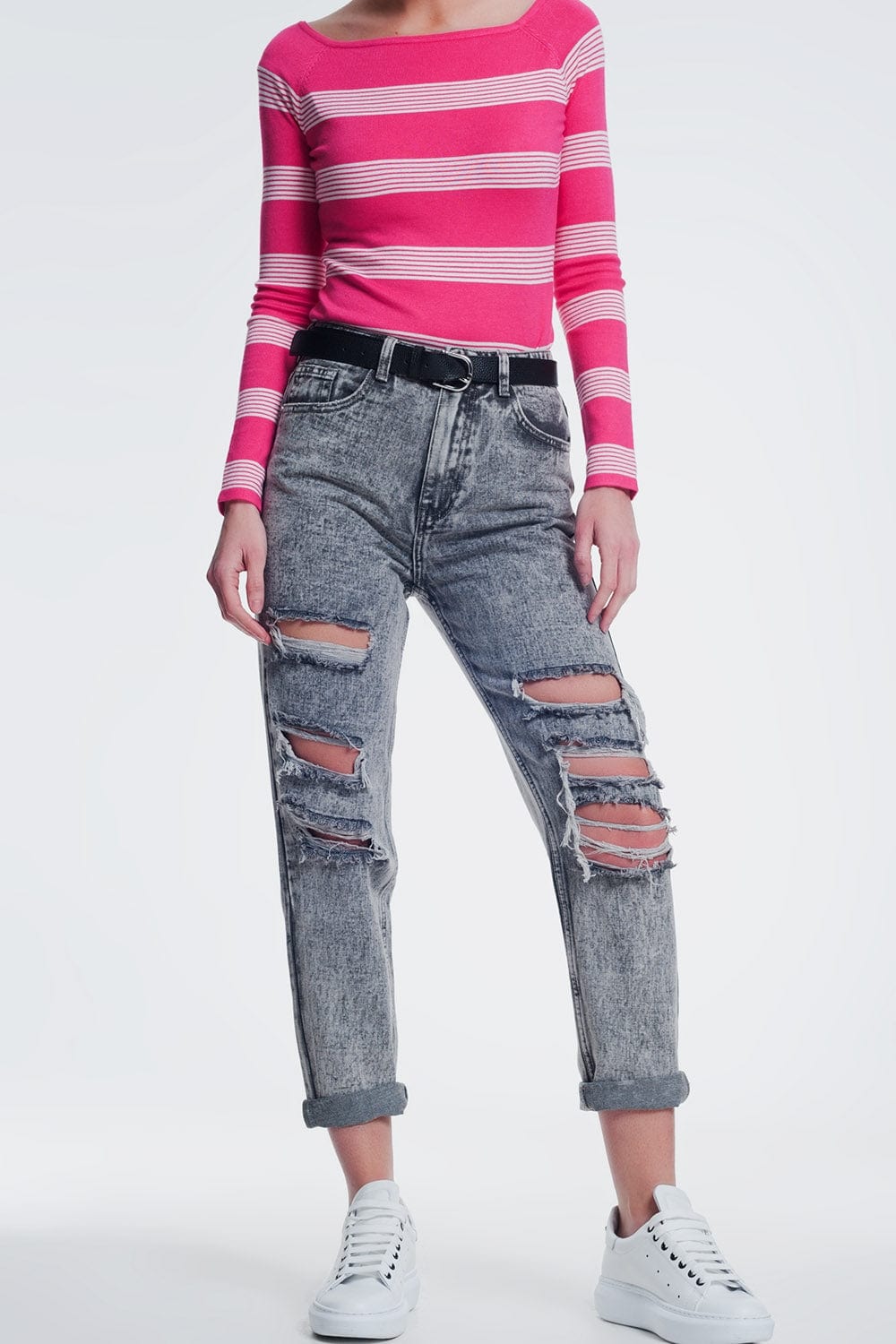 Q2 Women's Jean Ripped Straight Jeans in Gray