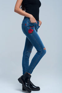 Q2 Women's Jean Skinny jean embroidered detail