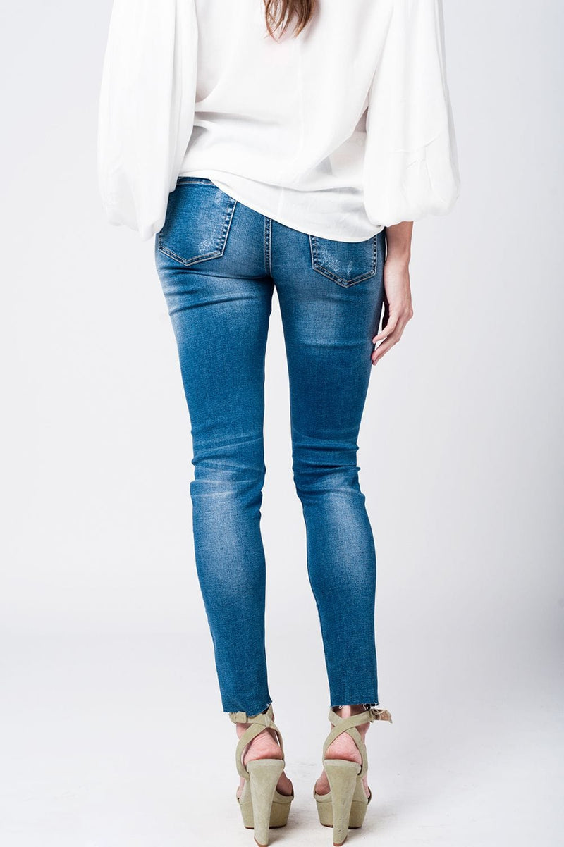 Q2 Women's Jean Skinny rip jeans with embroidered patches