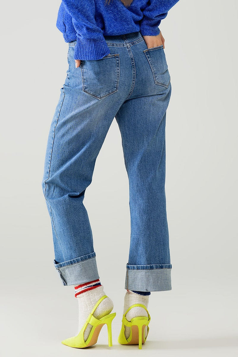 Q2 Women's Jean Straight Fit Cuffed Jeans With Mid Wash