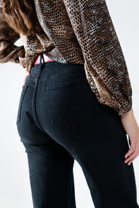 Q2 Women's Jean Straight Jeans With Gold Buttons At The Side In Black