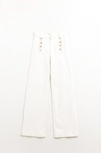 Q2 Women's Jean Straight Jeans With Gold Buttons At The Side In White