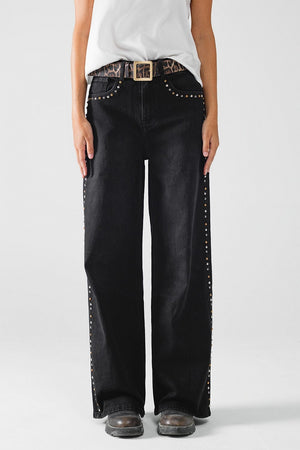 Q2 Women's Jean Straight Jeans With Stud Trim Details On The Sides In Black