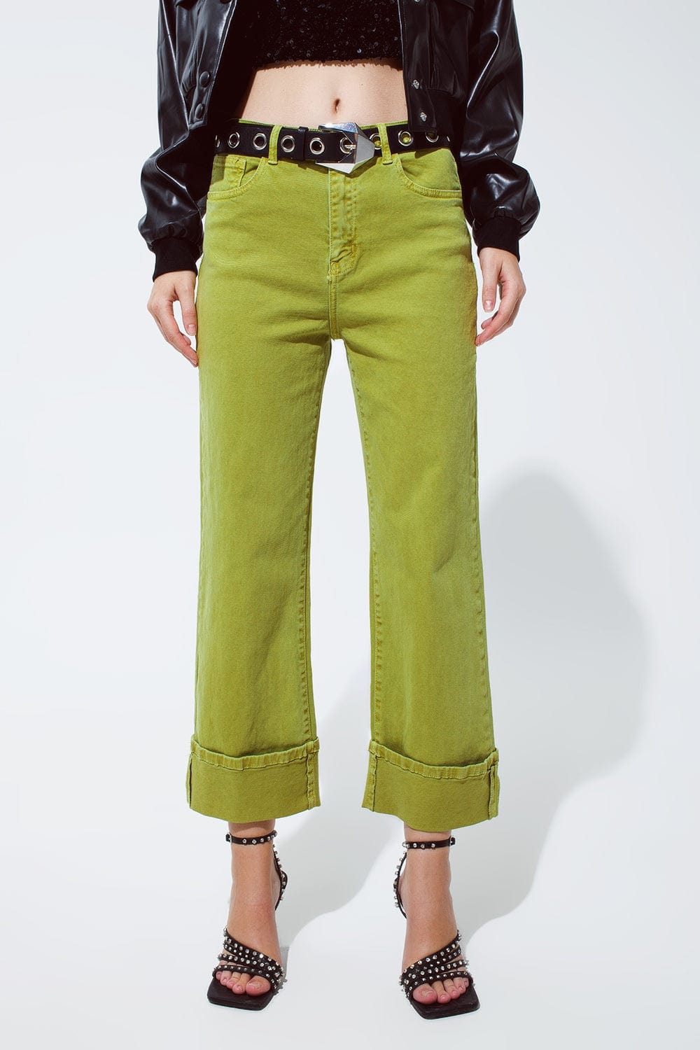 Q2 Women's Jean Straight Leg Jeans With Cropped Hem In Olive Green