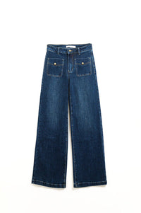 Q2 Women's Jean Straight Leg Jeans With Front Pockets And Button