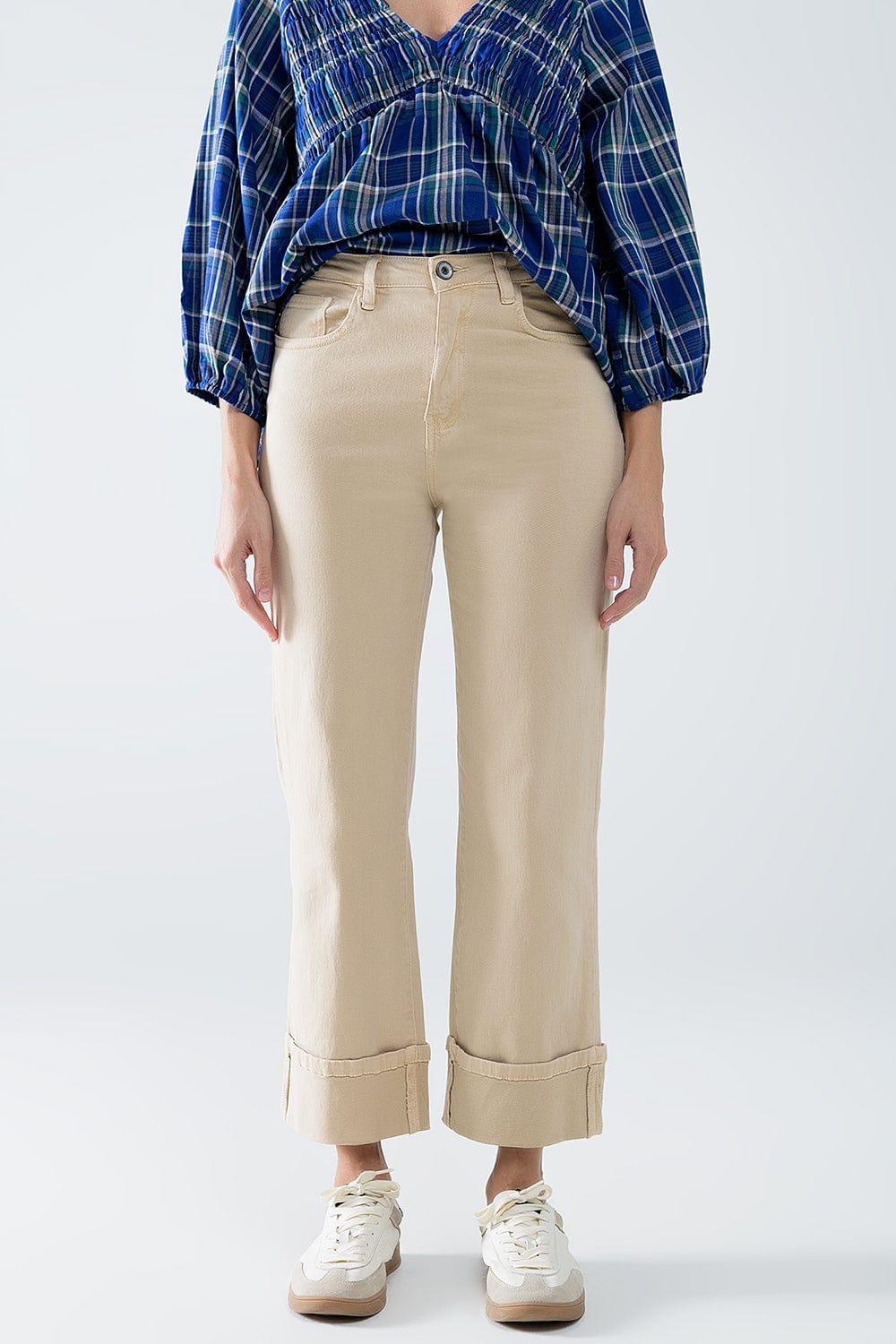 Q2 Women's Jean Straight Leg Pants With Cropped Hem In Dark Beige