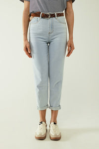 Q2 Women's Jean Straight Light Blue Jean With Hem And Five Pockets