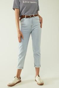 Q2 Women's Jean Straight Light Blue Jean With Hem And Five Pockets