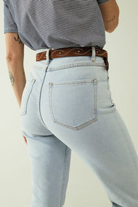 Q2 Women's Jean Straight Light Blue Jean With Hem And Five Pockets