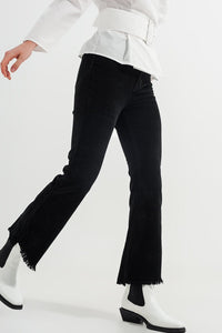 Q2 Women's Jean Stretchy Cord Flared Trouser In Black