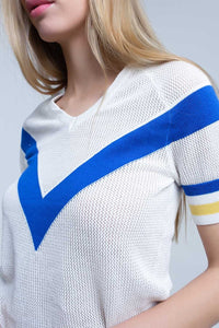 Q2 Women's Jean White openwork sweater with blue detail