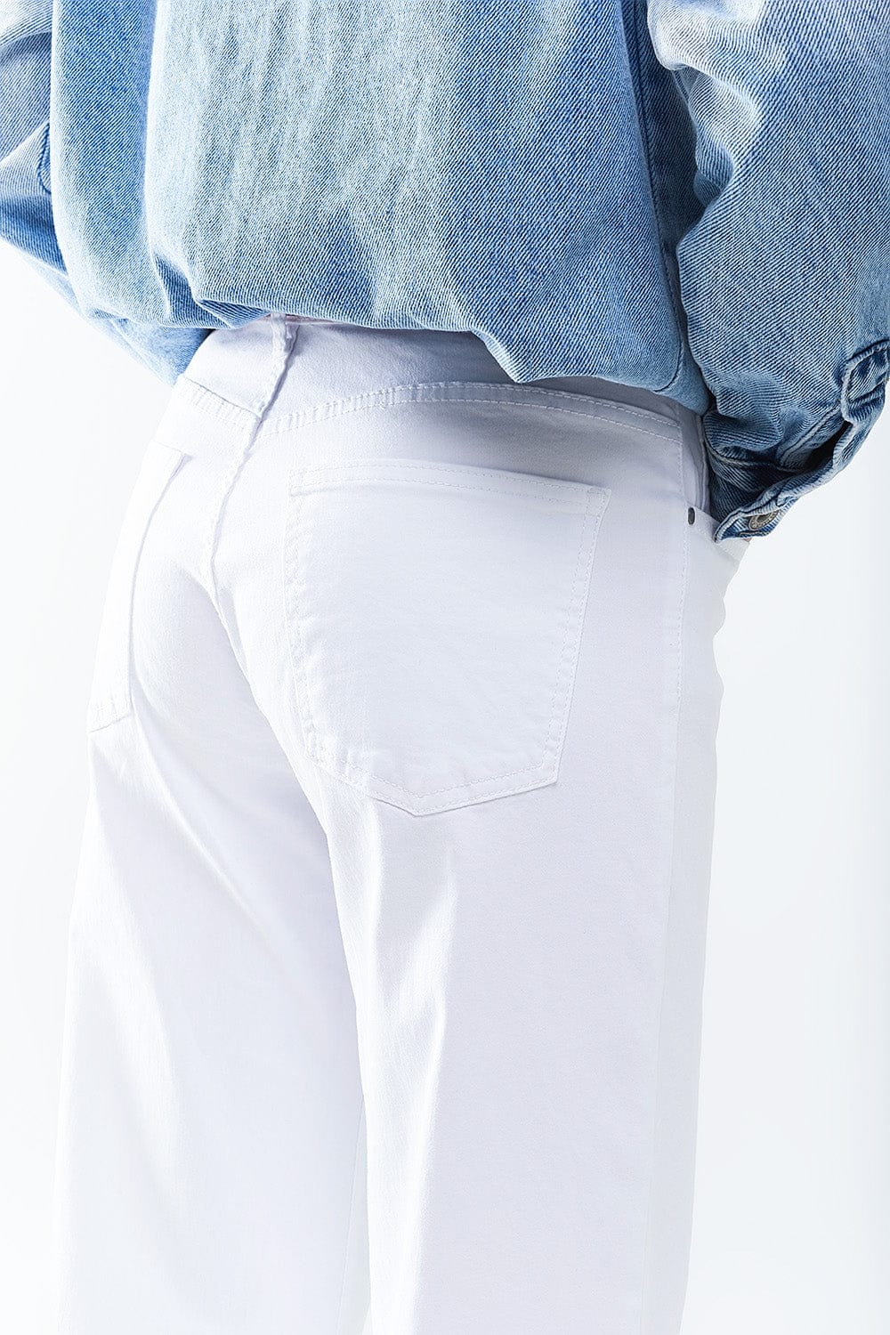 Q2 Women's Jean White Straight Pants Wide Leg