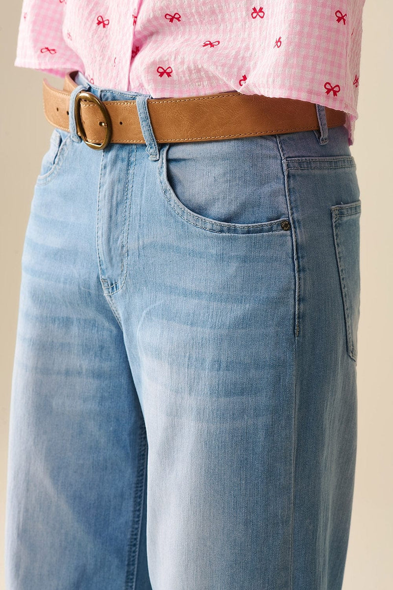 Q2 Women's Jean Wide-Leg Ankle Jeans With Light Wash