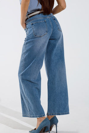 Q2 Women's Jean Wide Leg Jeans With Exposed Buttons And Stras Details In Mid Wash