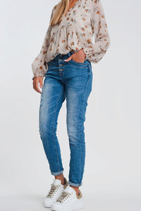 Q2 Women's Jean Wrinkled Boyfriend Jeans in Light Denim with Ripped Details