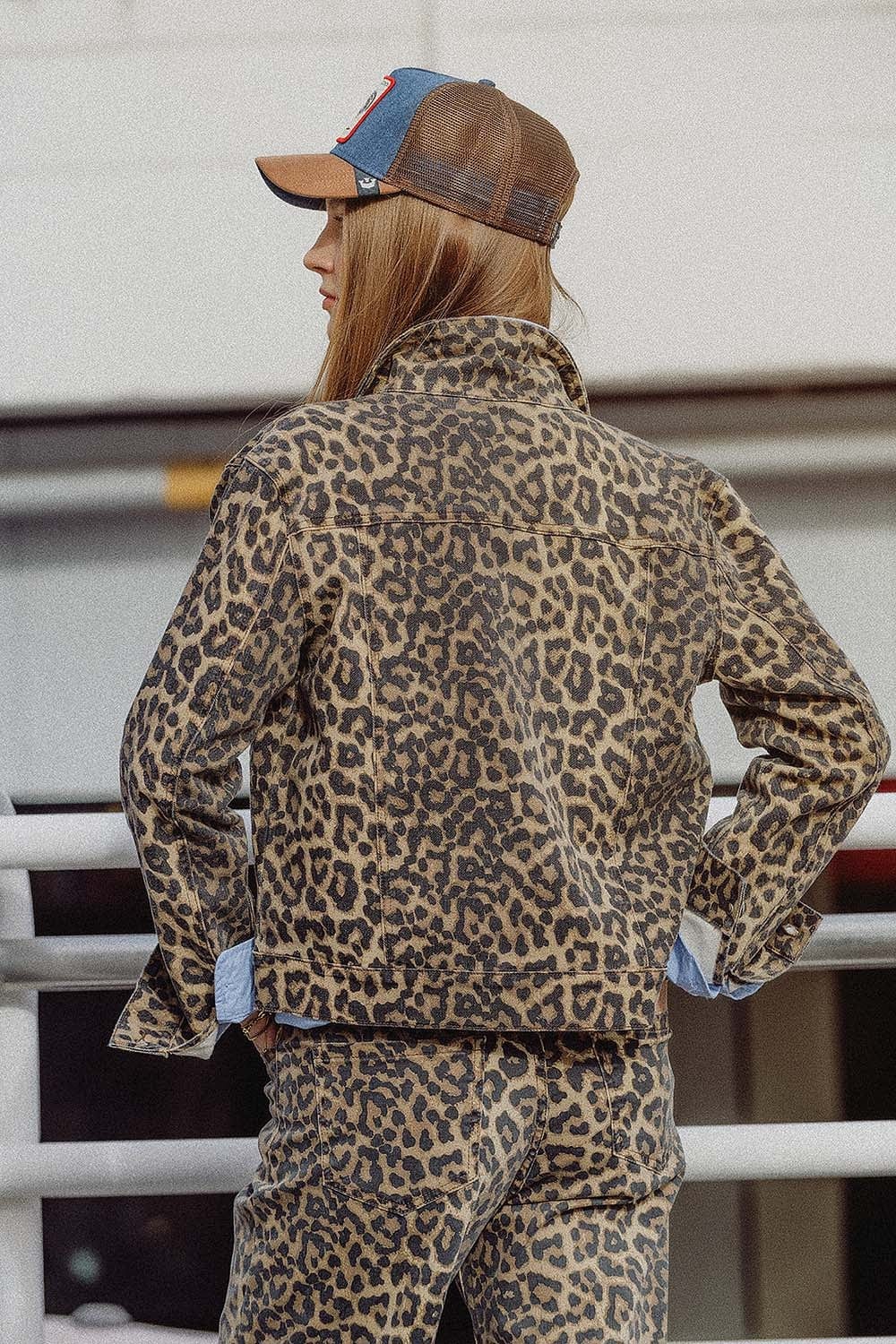 Q2 Women's Outerwear Brown Jacket With Leopard Print In Denim Fabric