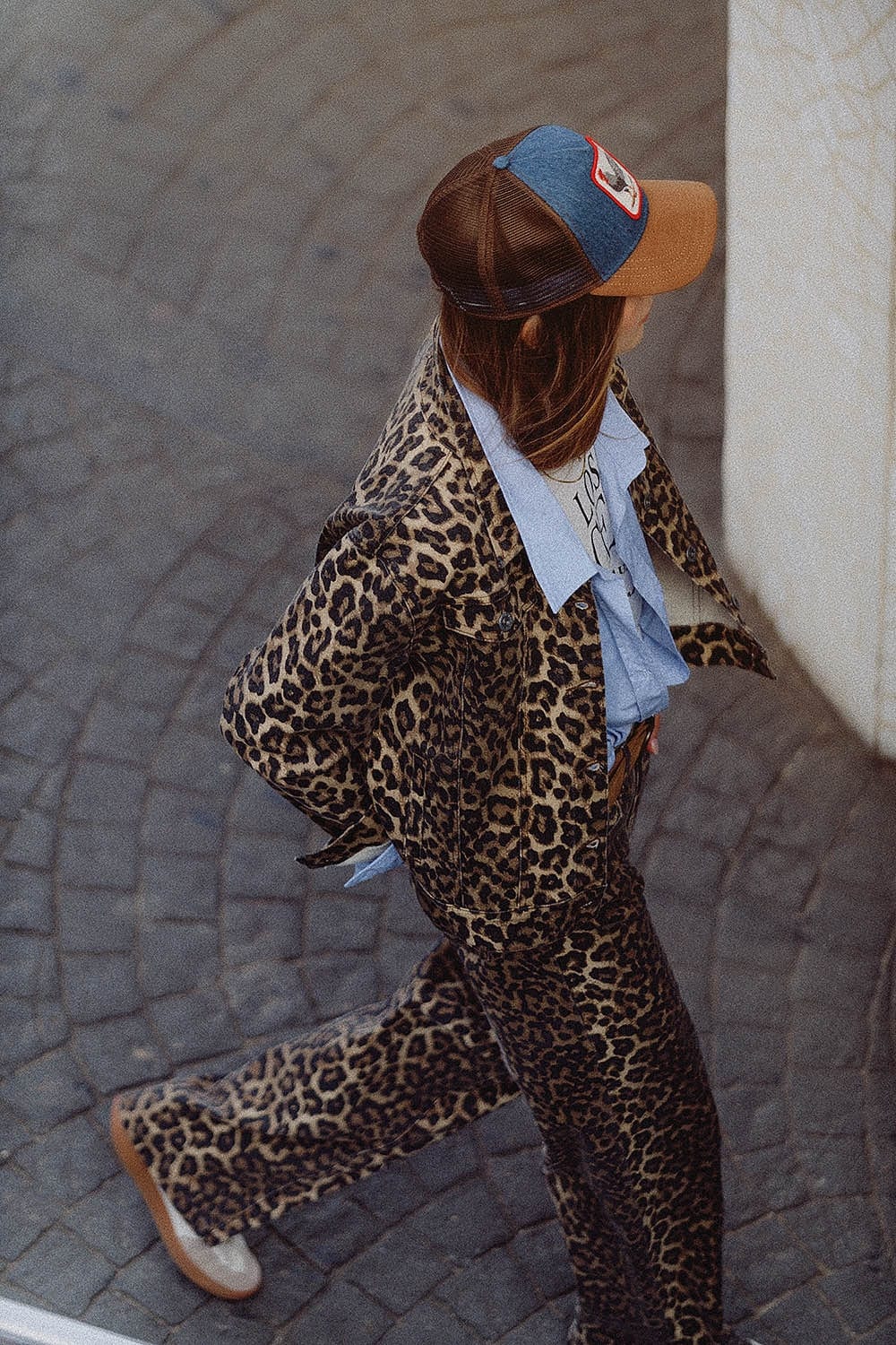 Q2 Women's Outerwear Brown Jacket With Leopard Print In Denim Fabric