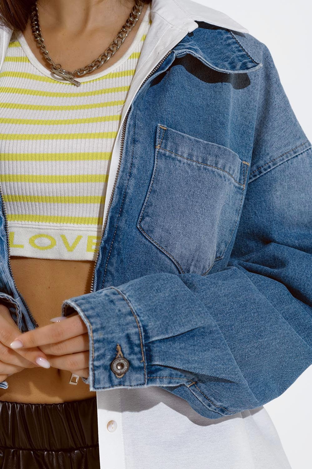 Cropped Denim Jacket with zipper closure and hand painted